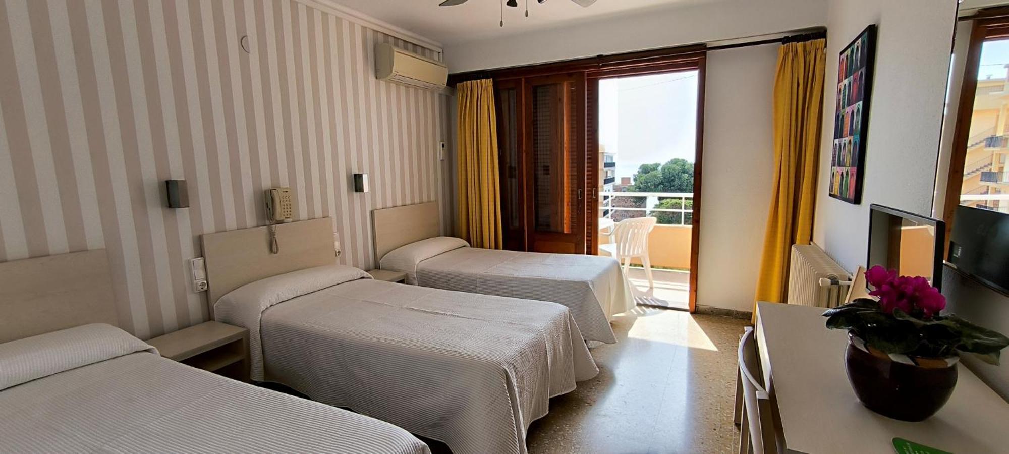 Hotel Tramontana Benicàssim Dış mekan fotoğraf